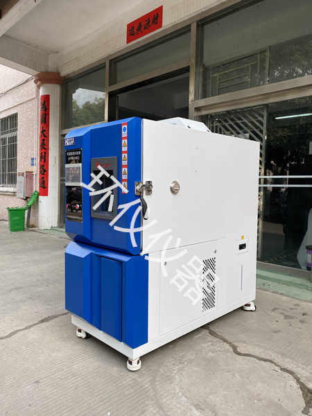 汽車吸塵器用高低溫試驗(yàn)箱 汽車吸塵器用高低溫試驗(yàn)箱