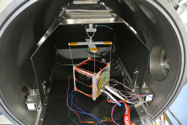 熱真空試驗箱(圖3)